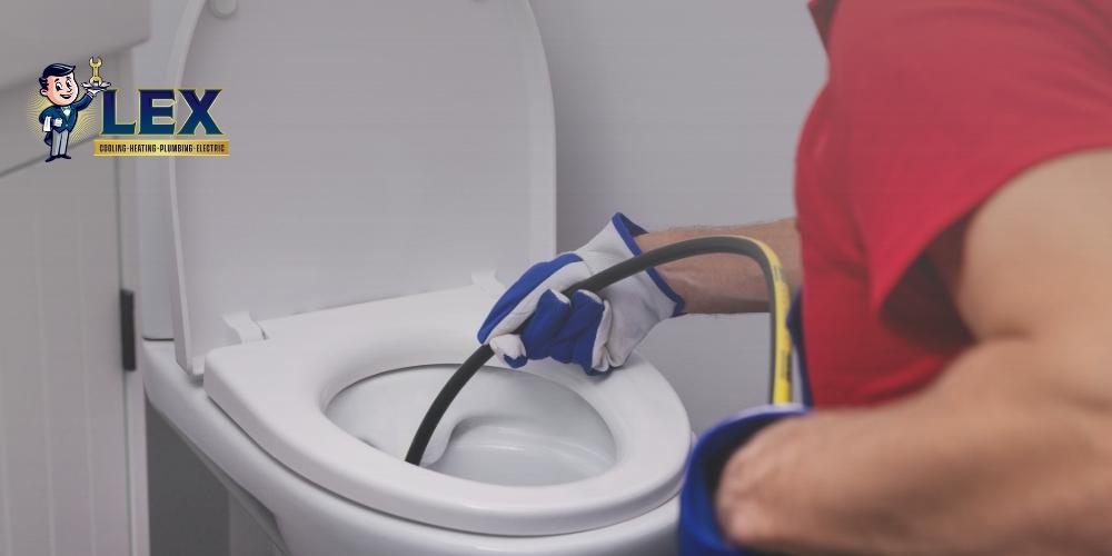 Plumber to help Unclog a Sewer Line